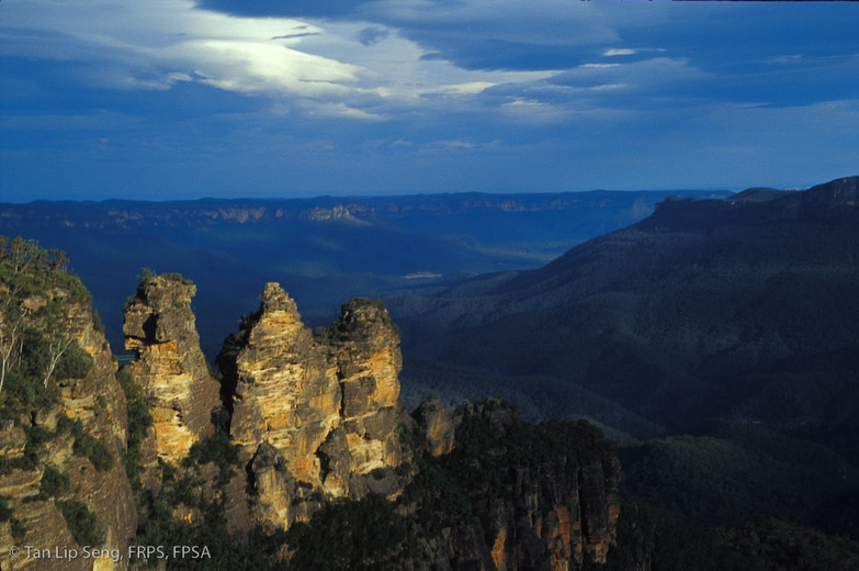 Three Sisters
